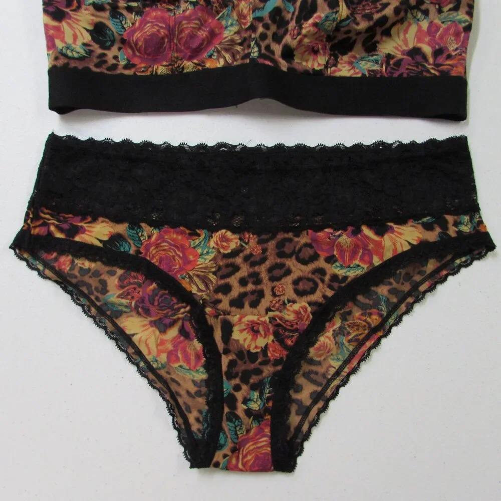 Torrid Curve Buxy Bralette Floral Leopard 36DD NWOT